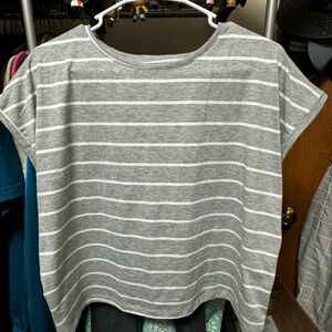 EUC Zyia crop top sz M